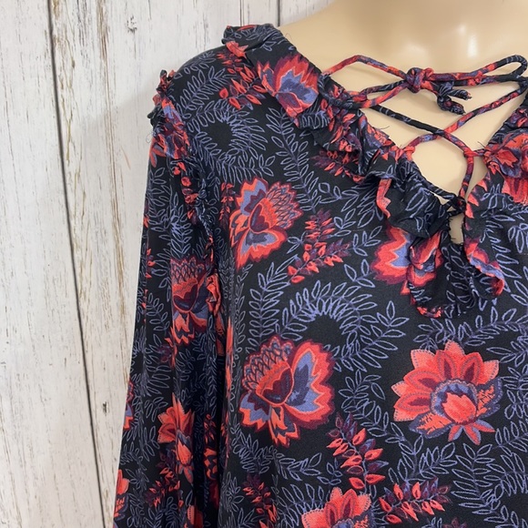 NWT Jessica Simpson Lucia Lace Up Blouse - Picture 3 of 13